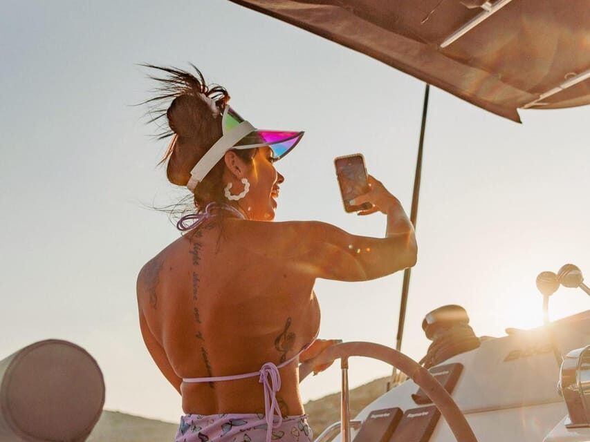 Chania: Afternoon Catamaran trip - Dinner, Drinks & Sunset - Kolymvari: the easy start that sets the tone