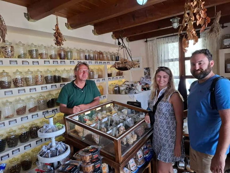 Chania: E-Bike City Highlights Tour - Old harbor stories, Neoria shipyards, and why the waterfront matters
