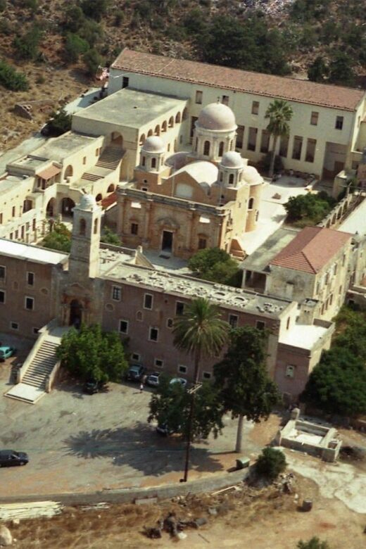 Chania Highlights:Venizelos, Stavros, Agia Triada & Marathi - Who This Tour Suits Best