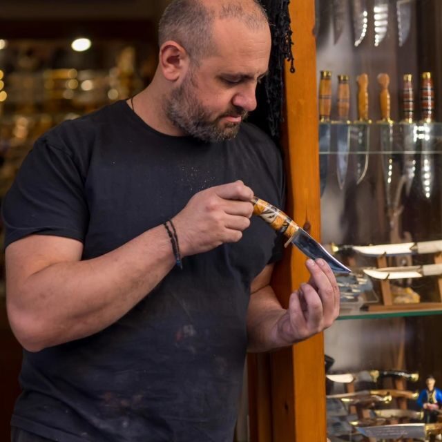 Chania Old Town: Artisans & Sightseeing Walking Tour - Workshops, olive oil, thyme honey, and the taste-based part of learning