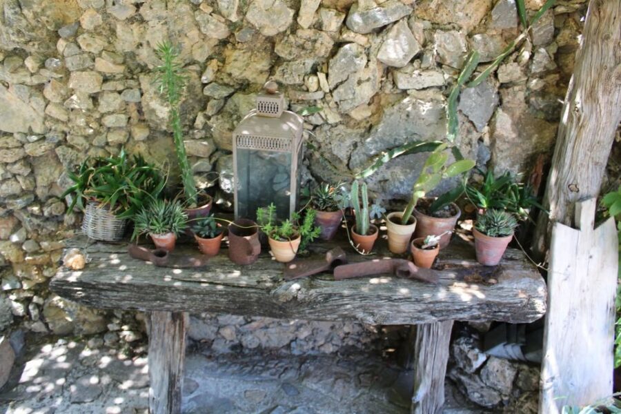 Chania Villages Private Tour: Explore the Authentic Crete! - Stepping onto Ottoman-Era Remnants (And Hearing the Story Straight)