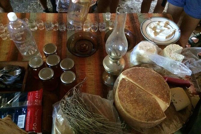 Crete White Mountains Safari Including Lunch - Traditional lunch in a family tavern: what you’ll likely enjoy