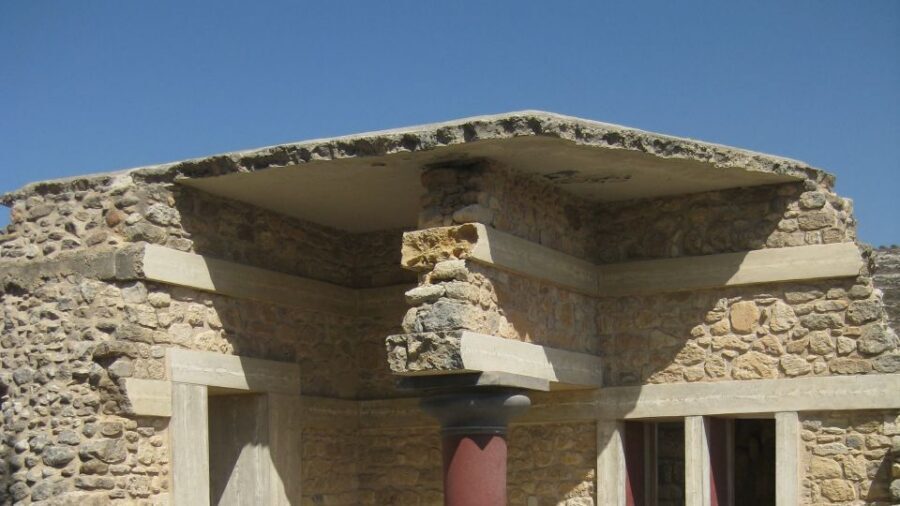 From Chania: Knossos Palace and Heraklion Full-Day Tour - Knossos and Heraklion from Chania: why this 12-hour format works