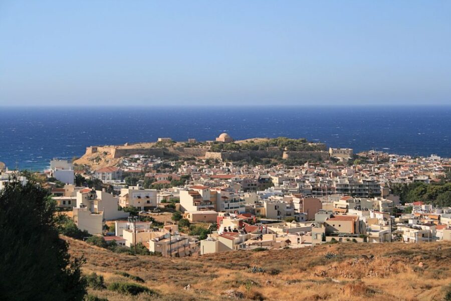 From Chania: Knossos Palace and Heraklion Full-Day Tour - What to bring so your day feels smoother