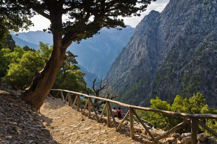 From Chania: Samaria Gorge with Professional Hiking Guide - The 14-Hour Timeline: How the Day Actually Flows