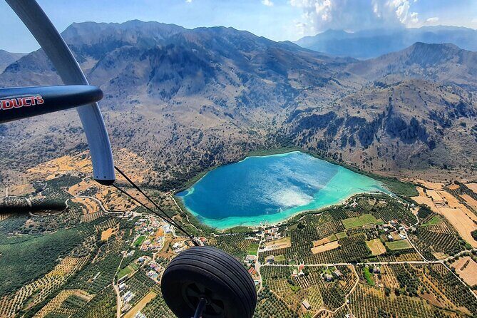 Paragliding Tours in Crete - Safety and comfort: how the instructor keeps you relaxed