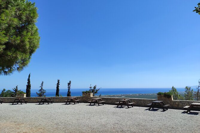 Sips of Crete: Flavors, Legends & Hidden Gems - The Maria Factor: The Guide Turns Stops Into a Flow