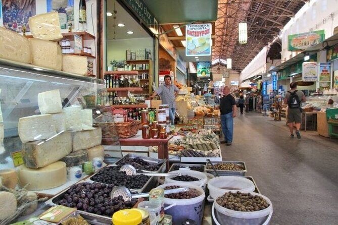 The Delicious Chania Street Food Tour - Chania street food on foot: why this format works